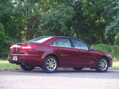 Used 2006 Lincoln Zephyr FWD image 4