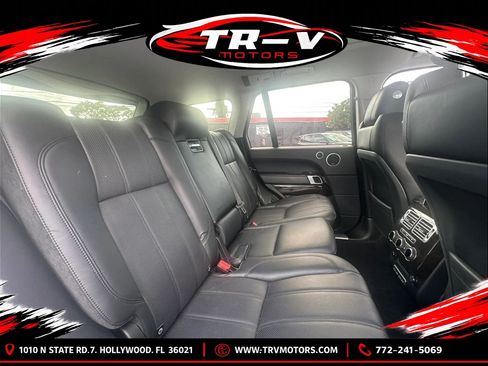 Used 2016 Land Rover Range Rover Supercharged AWD/4WD image 11