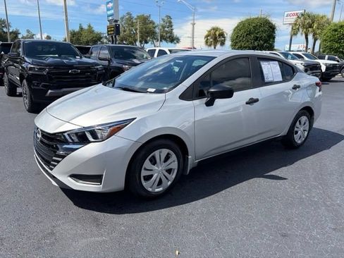 Used 2024 Nissan Versa S w/ Trunk Package FWD image 3