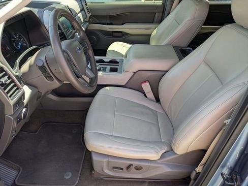 Used 2020 Ford Expedition XLT w/ Equipment Group 202A RWD image 13