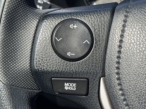 Used 2016 Toyota RAV4 LE image 24