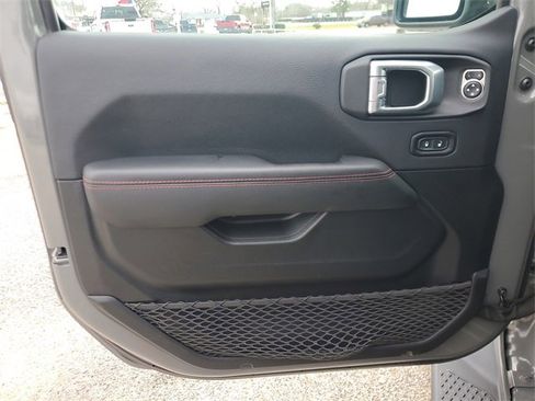 Used 2022 Jeep Gladiator Rubicon w/ LED Lighting Group image 18