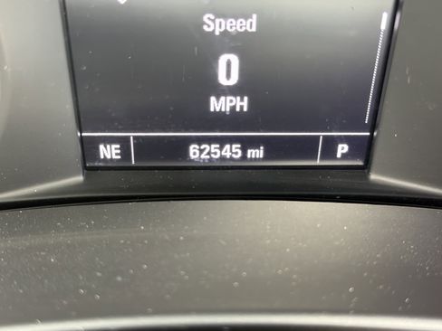 Used 2018 Chevrolet Equinox LS AWD/4WD image 22