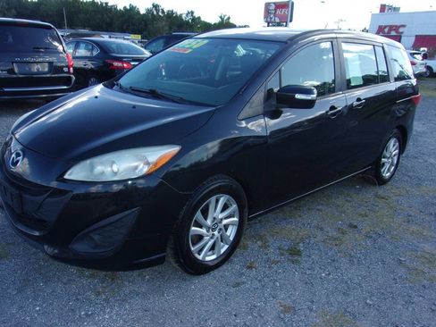 Used 2013 MAZDA MAZDA5 Sport image 10