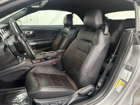 Certified 2023 Ford Mustang Premium image 9