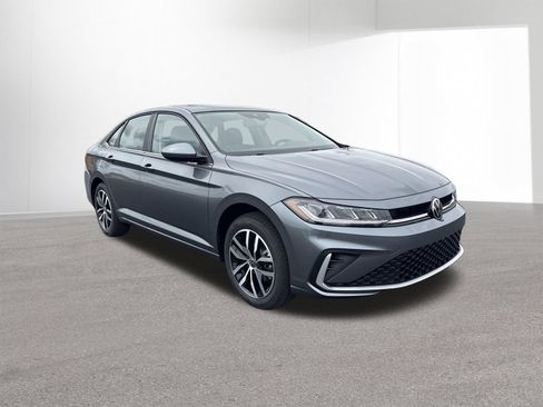 New 2026 Volkswagen Jetta SE FWD image 2