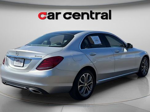 Used 2016 Mercedes-Benz C 300 4MATIC Sedan image 5