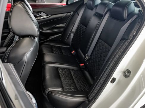 Used 2022 Nissan Maxima Platinum w/ Sport Mat Group FWD image 38
