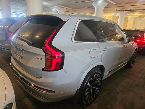 Certified 2026 Volvo XC90 B6 Plus w/ Protection Package AWD/4WD image 4