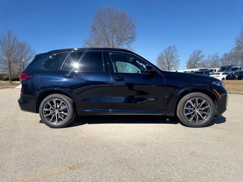 New 2026 BMW X5 xDrive40i w/ M Sport Package AWD/4WD image 7