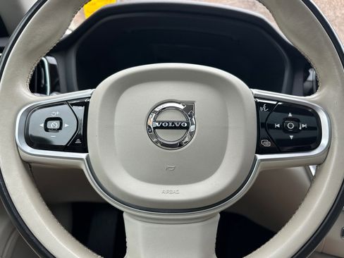 Used 2019 Volvo S60 T5 Momentum w/ Premium Package FWD image 26