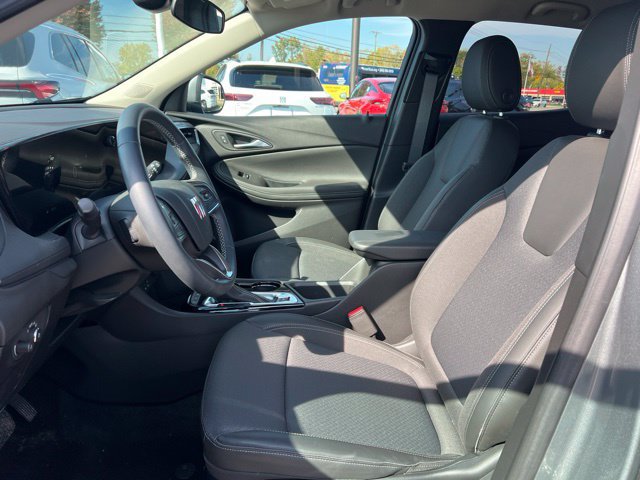 Used 2024 Buick Encore GX Preferred AWD/4WD image 20