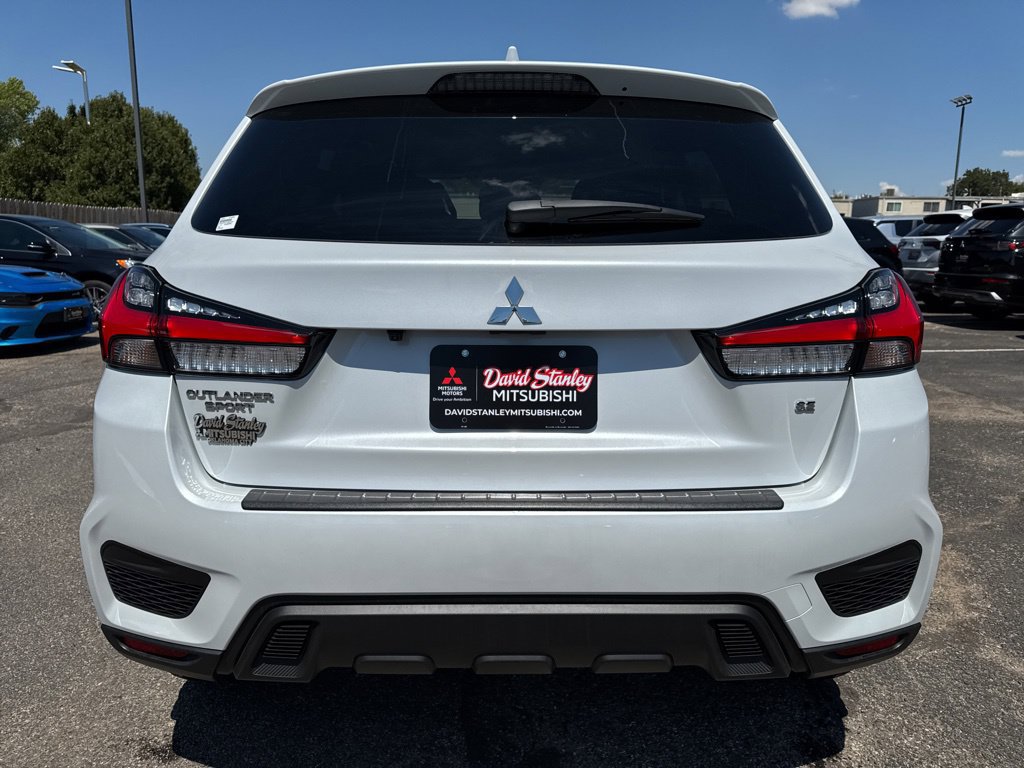 New 2027 Mitsubishi Outlander Sport SE FWD image 5