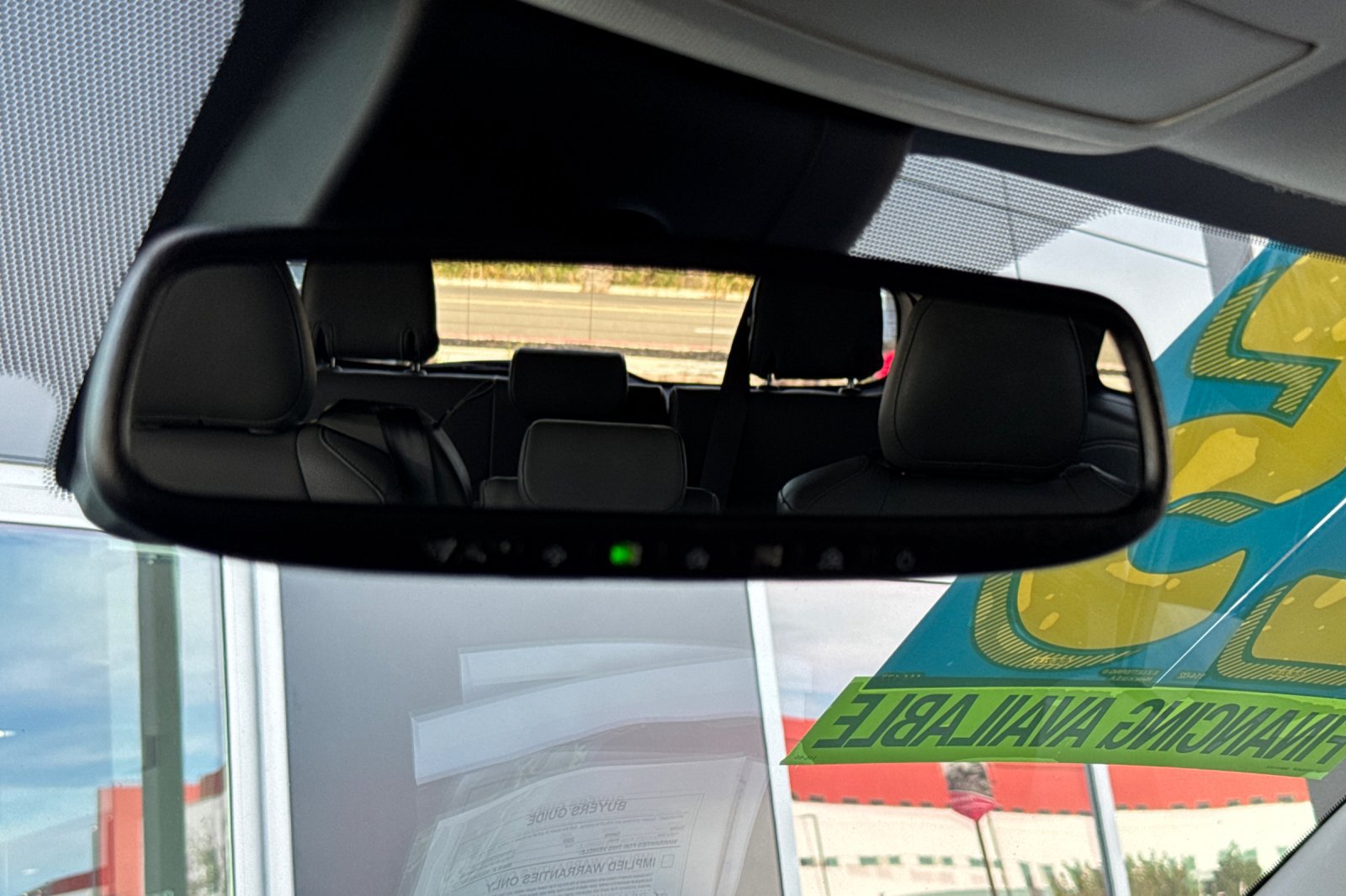 Used 2025 Toyota Sienna XLE FWD image 26