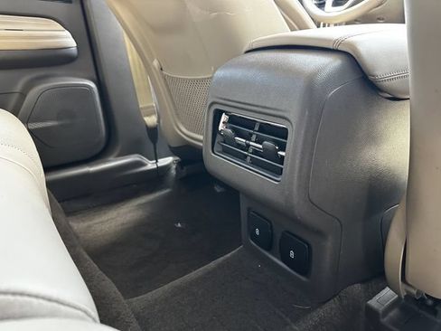 Certified 2023 Lincoln Corsair AWD w/ Equipment Group 101A image 39