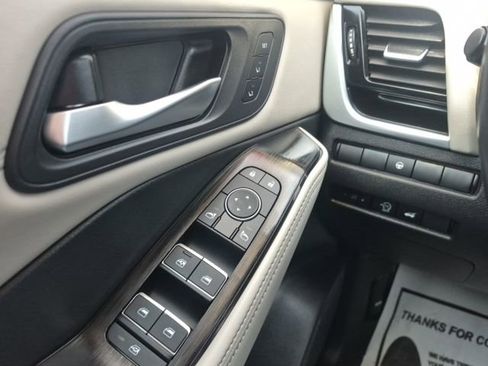 Used 2023 Nissan Rogue SL image 30