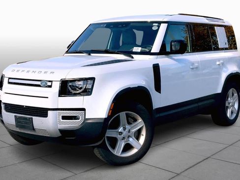 Used 2020 Land Rover Defender 110 SE image 1