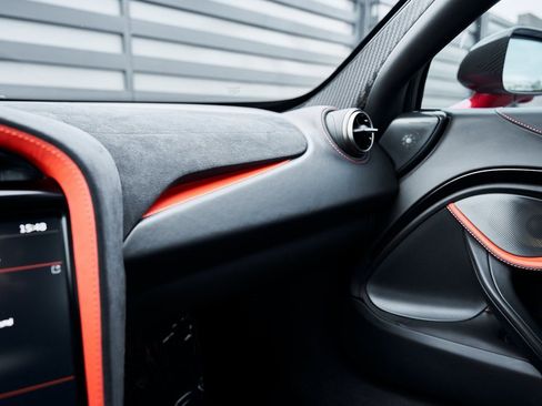 Used 2021 McLaren 720S Performance image 75