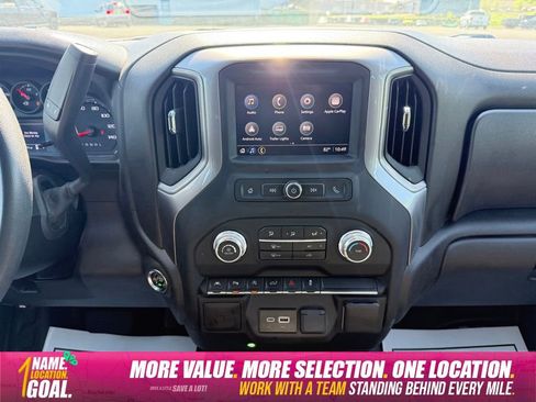 Used 2023 GMC Sierra 1500 Pro w/ Pro Value Package AWD/4WD image 15