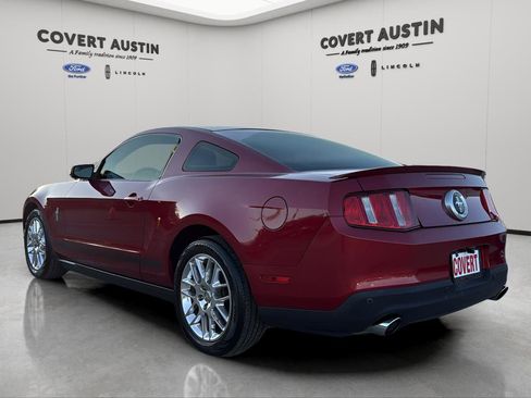 Used 2012 Ford Mustang Premium image 3