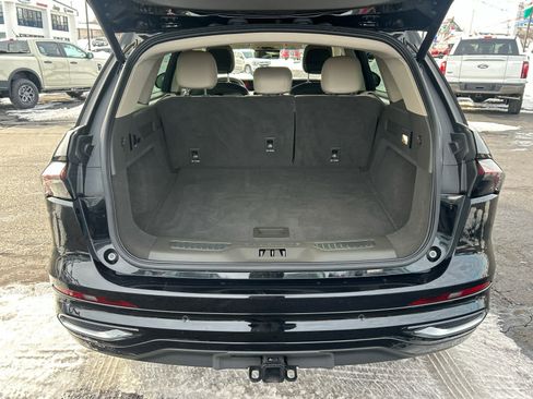 Used 2024 Lincoln Nautilus Reserve image 7