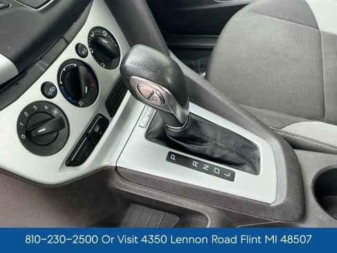 Used 2013 Ford Focus SE FWD image 25