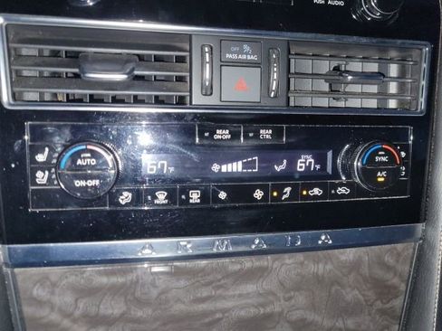 Used 2023 Nissan Armada Platinum w/ Cargo Package image 18