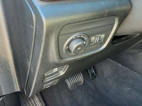 Used 2022 Jeep Grand Cherokee L Overland w/ Luxury Tech Group IV image 23