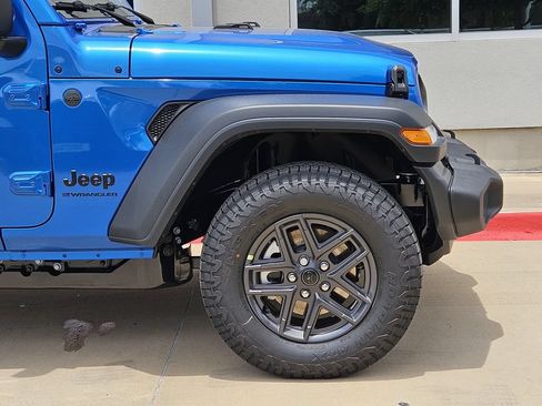 New 2026 Jeep Wrangler Unlimited Sport AWD/4WD image 6