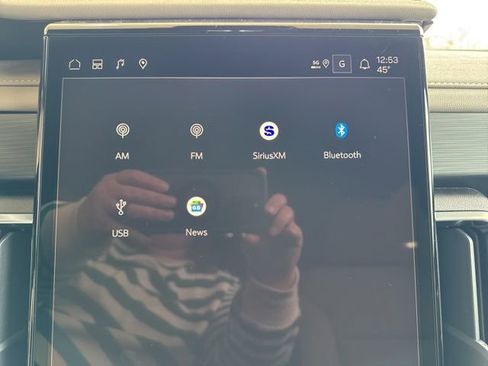 New 2026 GMC Acadia Elevation image 21