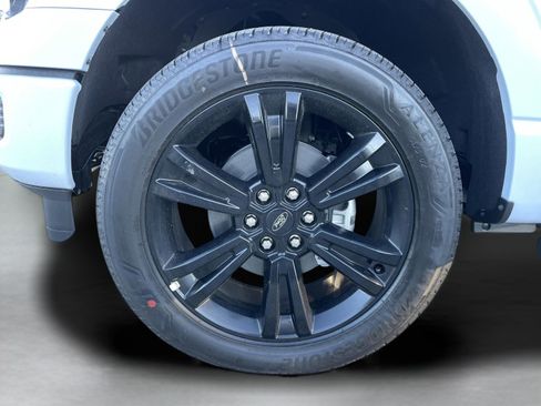 New 2025 Ford F150 Lariat w/ Equipment Group 502A High image 33