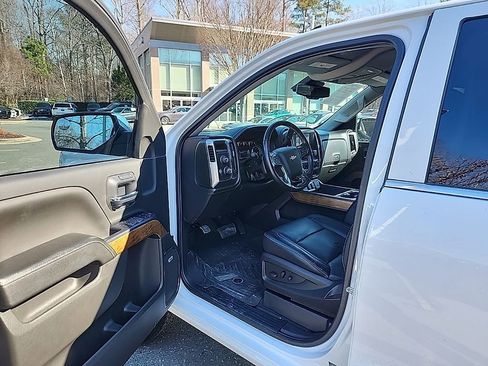 Used 2018 Chevrolet Silverado 1500 LTZ w/ Texas Edition image 7