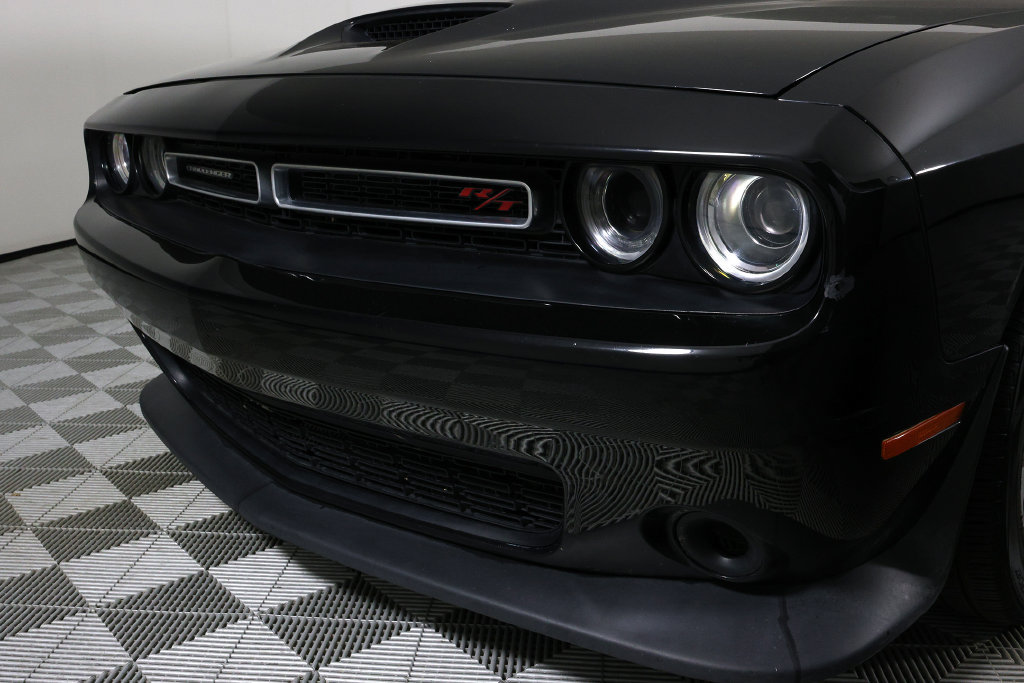 Used 2021 Dodge Challenger R/T RWD image 34