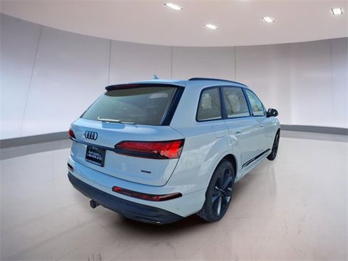 New 2026 Audi Q7 3.0T Premium Plus image 4