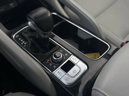 Used 2021 Kia Telluride S AWD/4WD image 24