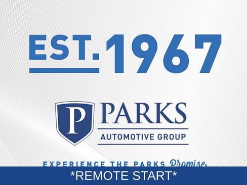 Used 2024 Chevrolet Colorado LT w/ LT Convenience Package AWD/4WD image 4