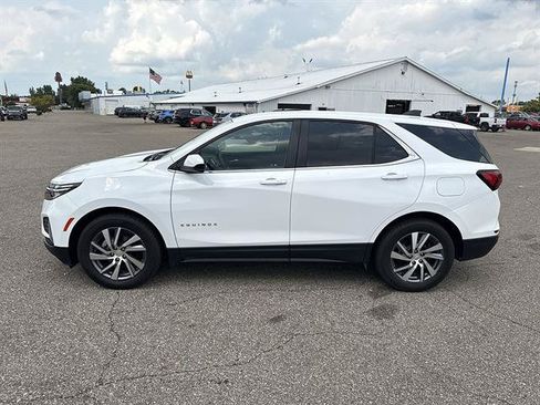 Used 2024 Chevrolet Equinox LT FWD image 52