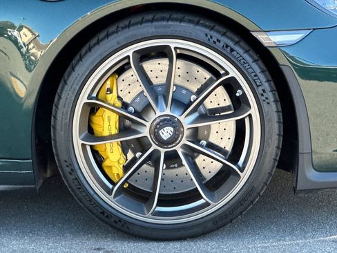 Certified 2019 Porsche 911 Speedster image 41