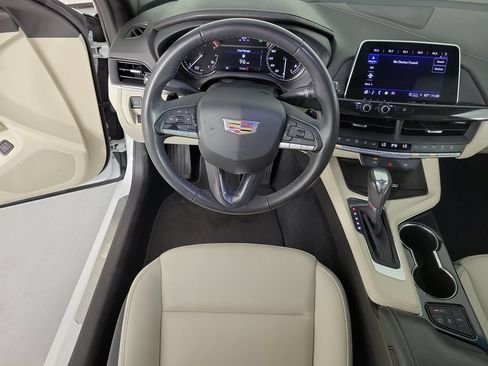 Certified 2024 Cadillac CT4 Luxury RWD image 15
