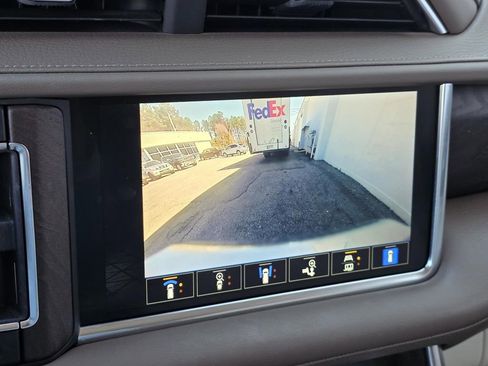 Used 2024 GMC Yukon Denali image 19