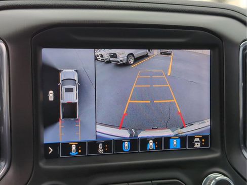 Used 2020 GMC Sierra 1500 AT4 w/ AT4 Premium Package image 18