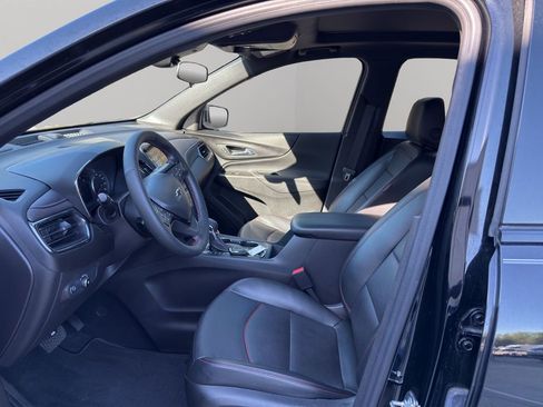 Used 2024 Chevrolet Equinox RS w/ RS Leather Package image 4