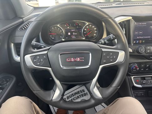 Used 2022 GMC Terrain SLE w/ Driver Convenience Package image 19