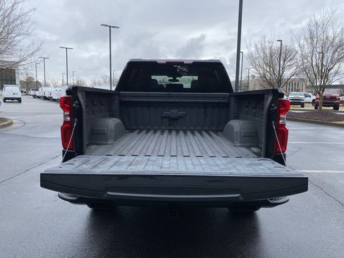 Used 2021 Chevrolet Silverado 1500 RST w/ Redline Edition image 11