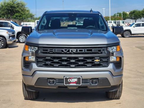 Used 2023 Chevrolet Silverado 1500 Custom AWD/4WD image 11