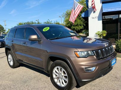 Used 2021 Jeep Grand Cherokee Laredo