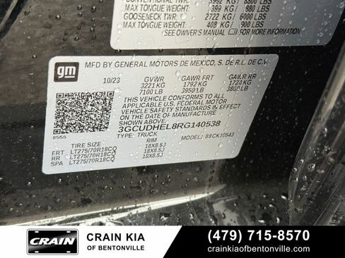 Used 2024 Chevrolet Silverado 1500 ZR2 w/ Technology Package AWD/4WD image 35