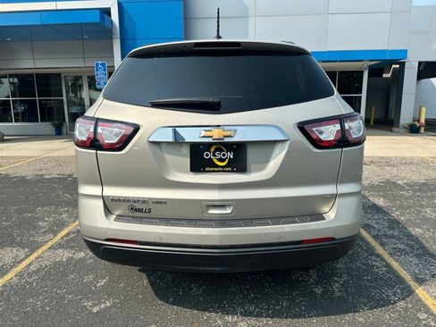 Used 2017 Chevrolet Traverse LT AWD/4WD image 5