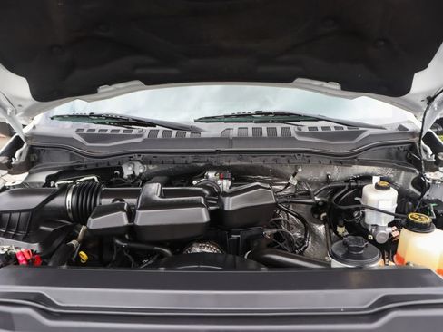 Used 2018 Ford F250 Lariat w/ Lariat Ultimate Package AWD/4WD image 6