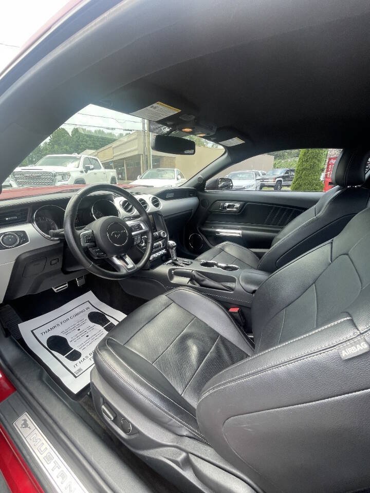 Used 2015 Ford Mustang GT Premium w/ Equipment Group 401A RWD image 13